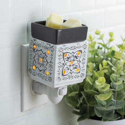 Country Cottage Pluggable Warmer